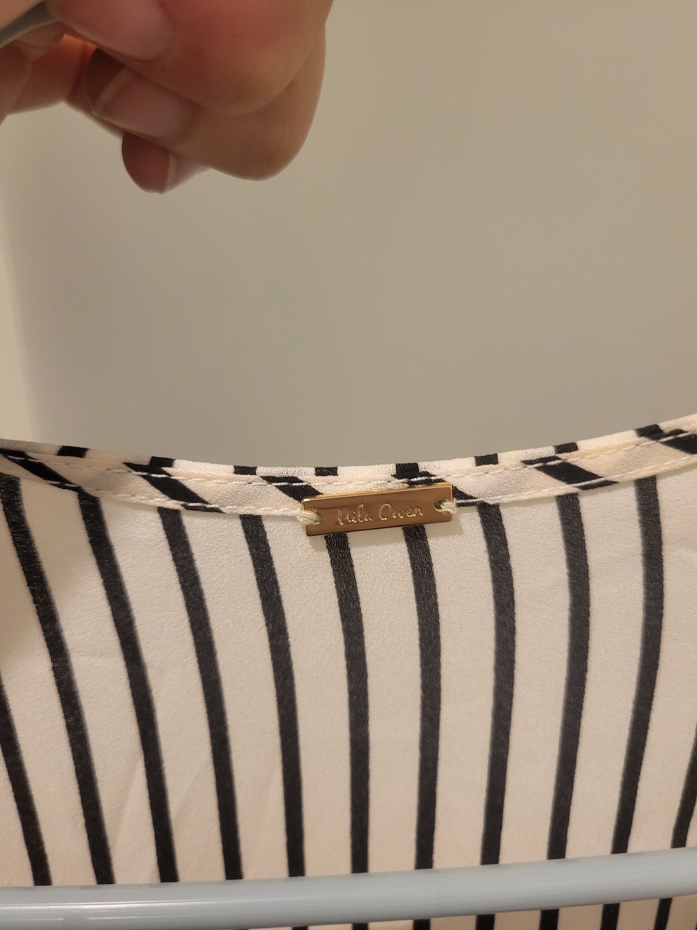 🍡Mila Owen Dress with Tie Waist (Bought In Hong Kong 🇭🇰) READ - Picture 4 of 6